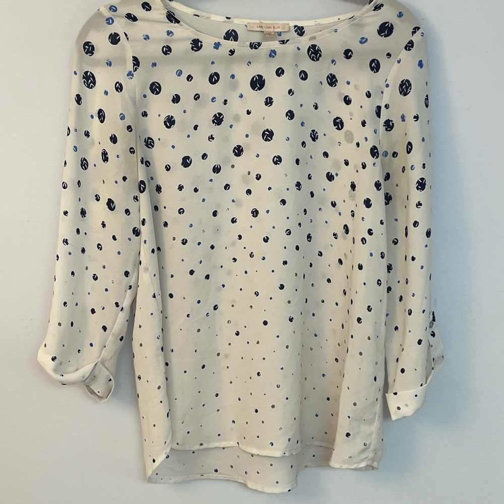 Skies Are Blue Cream Bell Sleeve Blouse with Graphic Design